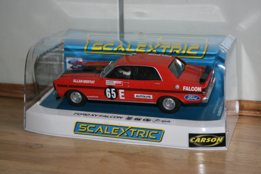 Scalextric Ford XY Falcon 1971 C3928
