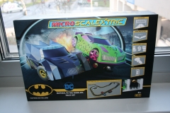Micro Scalextric Rennbahn Micro Batman VS Riddler  1:64 Artnr.G1170