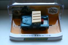 1:32 Scalextric Land Rover Series 1 Shaun The Sheep Artnr. C4541