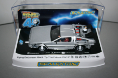 1:32 Scalextric Flying DeLoran Back to the Future Part II Artnr.C4541