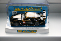 1/32 Scalextric Ford Mustang GT3 Proton Qatar 2024 C4519