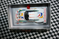 Revoslot Porsche 911 GT1 #38 Champion Motors  Artnr. RS0307